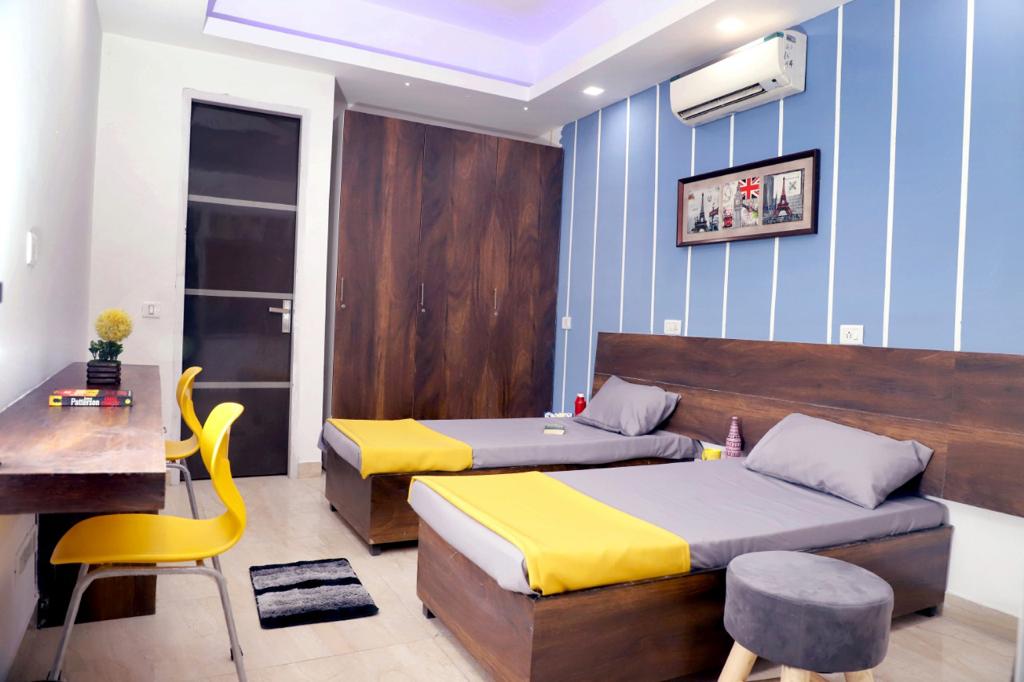the hive hostel