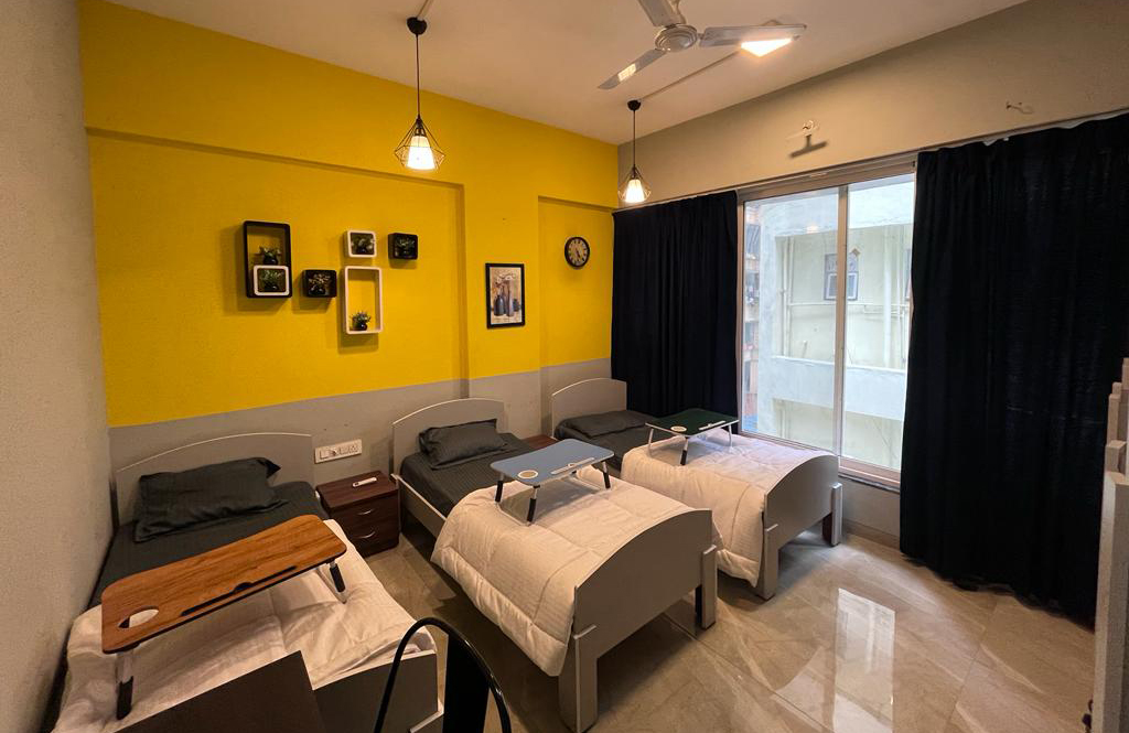 the hive hostel