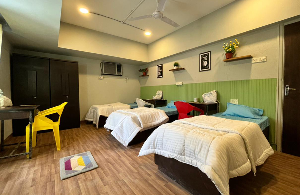 the hive hostel