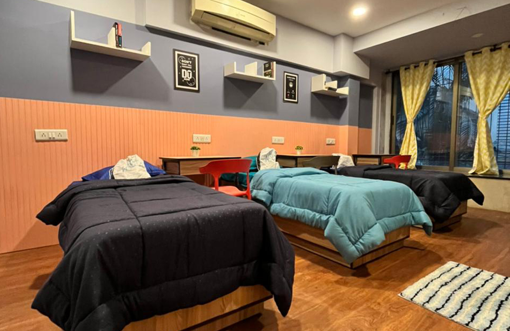 the hive hostel